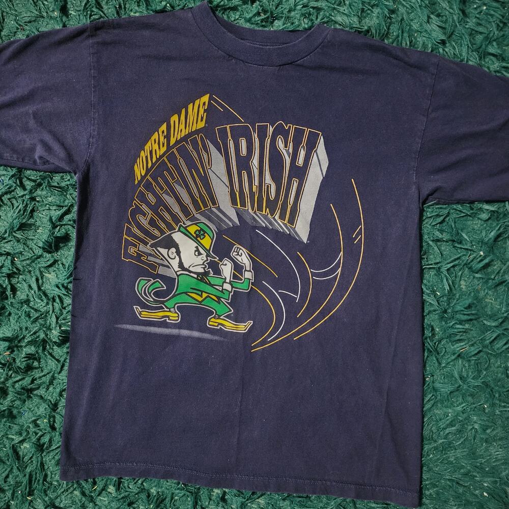 Vintage Notre Dame Fighting Irish Graphic Tee USA Made Large